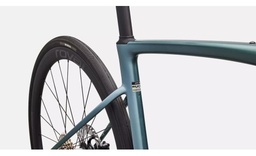 Specialized Roubaix SL8 Expert Shimano Ultegra Di2 2026 GR-10