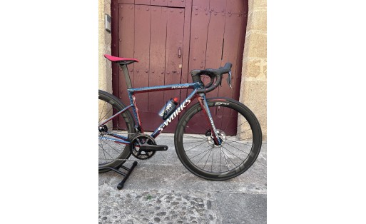 Specialized S-Works Tarmac SL8 FDJ-SUEZ Ultegra Montaje GR-100 2025 GR-100