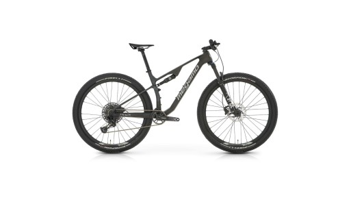 Megamo 29" Track R100 2024 Manillar Megamo integrado carbono