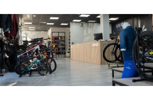 GR-100 ÁVILA BRAND STORE SPECIALIZED